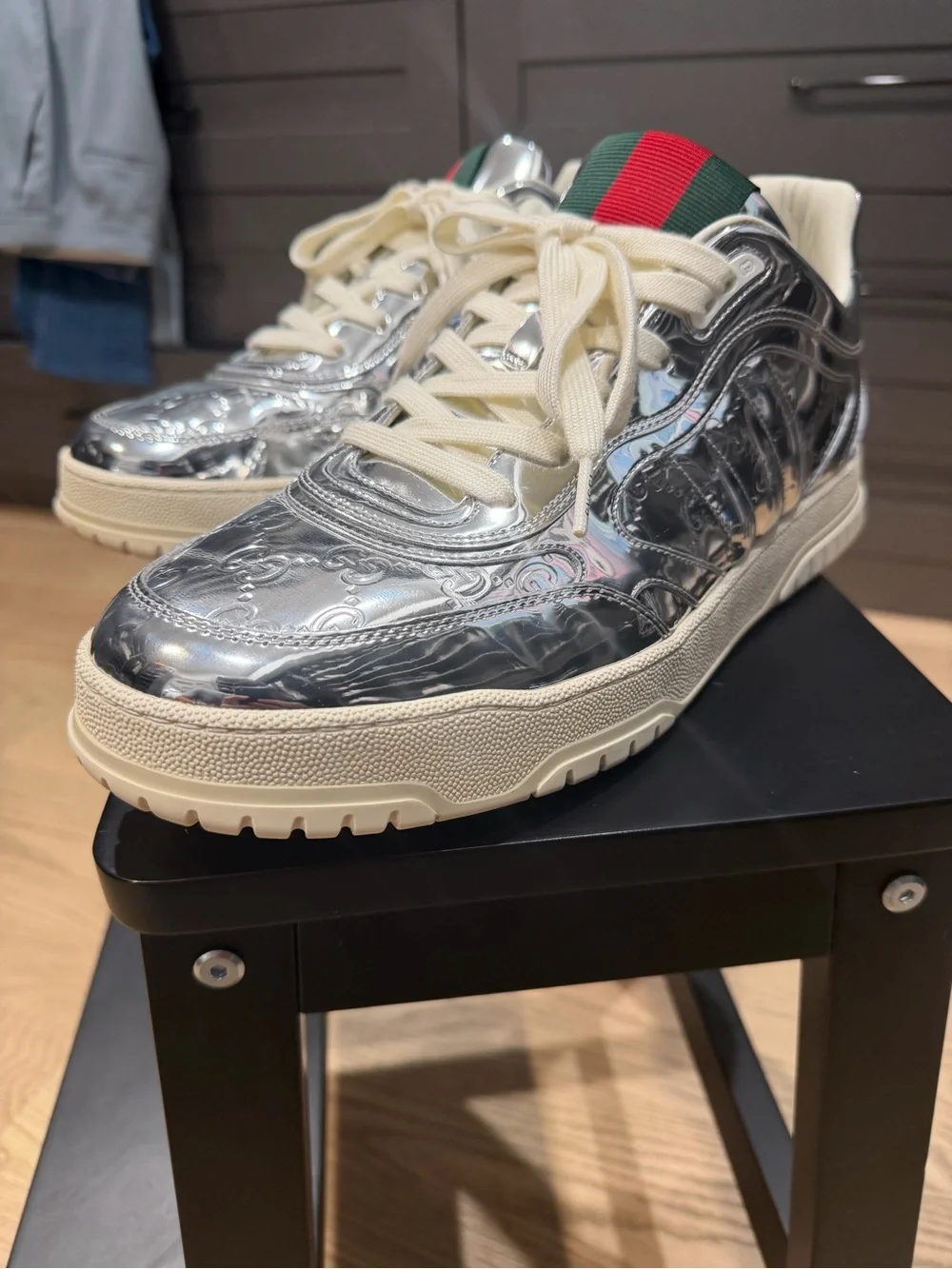 Gucci Metallic Silver Leather Low-Top Sneakers with Cream Soles